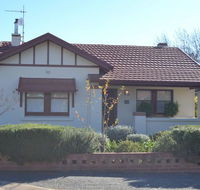 Tin House at Tanunda - Accommodation 4U