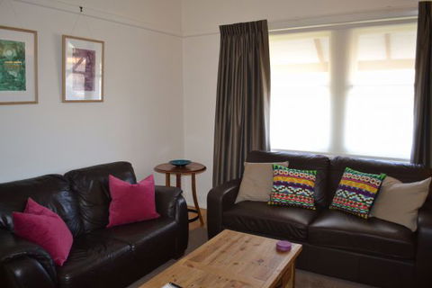 Tin House At Tanunda - Accommodation 4U 1
