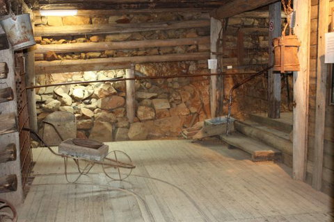 Gold Mine Guesthouse - Accommodation 4U 6