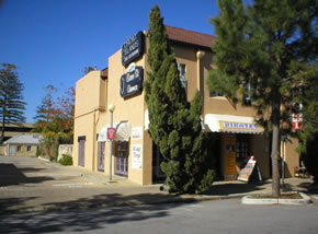 The Pirates Backpackers - Accommodation 4U 1