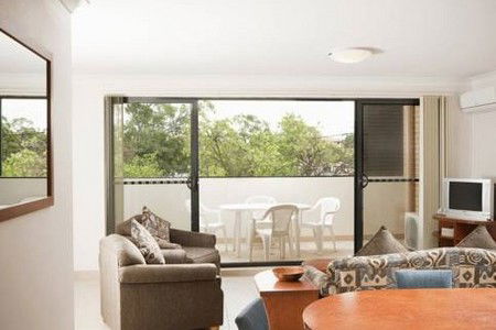 Pacific International Apts Bankstown - Accommodation 4U 1