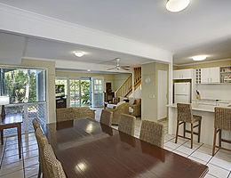 Coco Bay Resort - Accommodation 4U 2