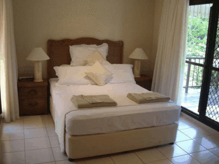 Tranquility Palm Cove - Accommodation 4U 1