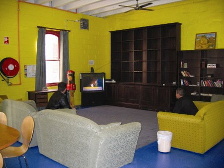 Adelaides Shakespeare Backpackers International Hostel - Accommodation 4U 1