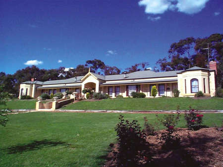 Brice Hill Country Lodge - Accommodation 4U 0