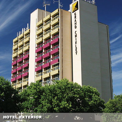Grand Chifley Adelaide - Accommodation 4U 3