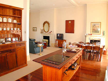 Fire Station Inn - Accommodation 4U 5