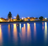 Seabreeze Hotel - Accommodation 4U
