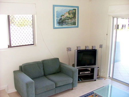 Tasman Beachside Apartments - Accommodation 4U 3