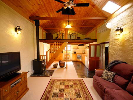The Old Oak Bed & Breakfast - Accommodation 4U 1
