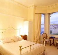 Amberley House - Accommodation 4U