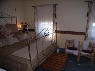 All Saints And Sinners Colonial B&B - Accommodation 4U 4