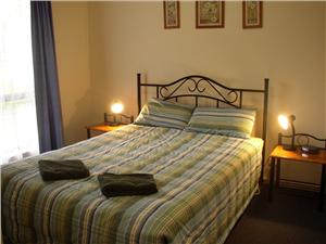 Victor Harbour Holiday & Cabin Park - Accommodation 4U 3