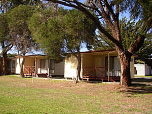 Victor Harbour Holiday & Cabin Park - Accommodation 4U 4