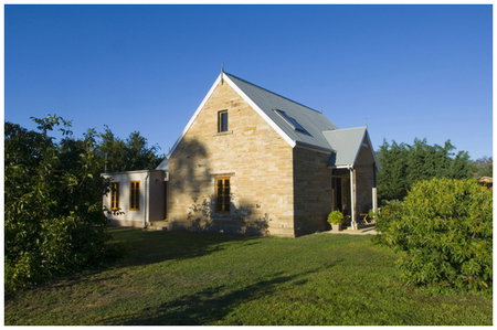 Armytage House - Accommodation 4U 0