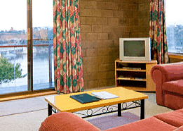 Blue Seas Holiday Villas - Accommodation 4U 1