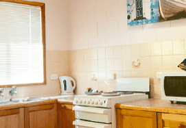 Blue Seas Holiday Villas - Accommodation 4U 3