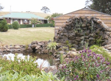 Kentish Hills Retreat - Accommodation 4U