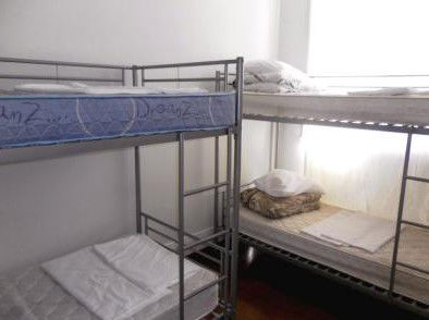 Cambridge Hotel Backpackers - Accommodation 4U 1