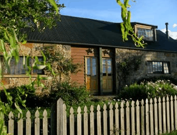 Daisy Bank Cottages - Accommodation 4U