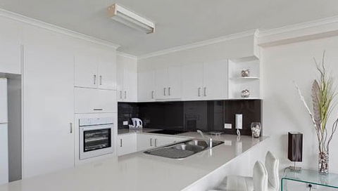 Ocean Plaza Resort - Coolangatta - Accommodation 4U 4