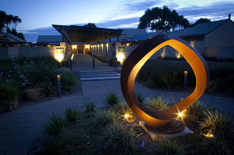 The Louise - Accommodation 4U 0