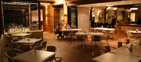 Renmark Hotel/Motel & Function Centre - Accommodation 4U 6