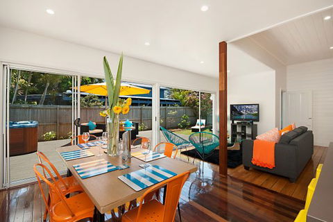 Aaloka Bay - Accommodation 4U 1