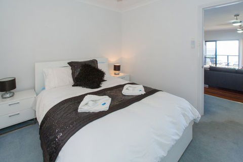 Amazing Views - Accommodation 4U 5