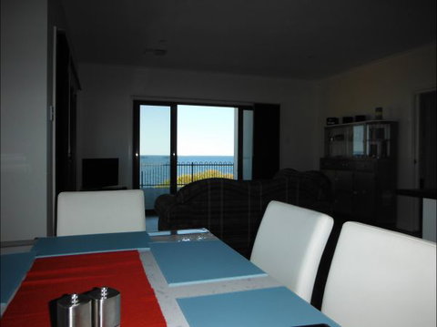 Coastal Getaway - Accommodation 4U 1