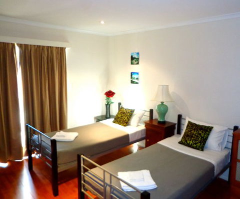 Regency Apartments - Accommodation 4U 1