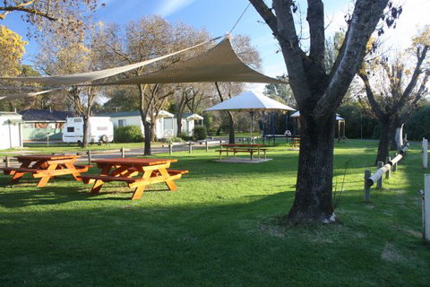 BIG4 North Cedars Holiday Park Wangaratta - Accommodation 4U 3
