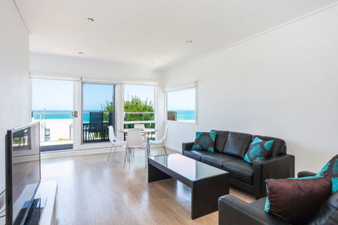 Lorne Beach Accom - Accommodation 4U 2