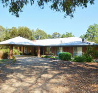 Abelia House - Accommodation 4U