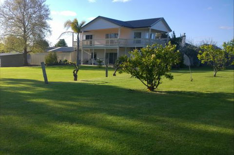 Barossavilla Guest House - Accommodation 4U 5