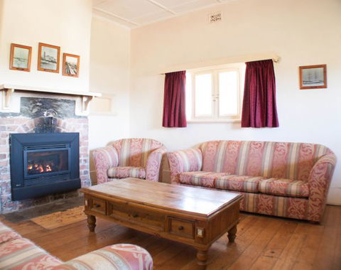Engineers Lodge - Accommodation 4U 1