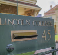 Lincoln College - Accommodation 4U