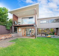 Akama Vista - Couple's retreat - Accommodation 4U
