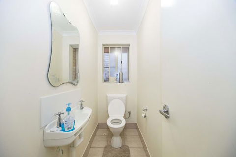 Alpha Homestay - Accommodation 4U 6