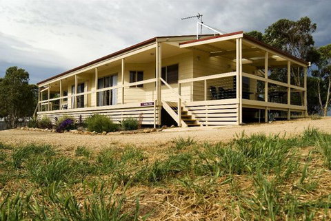 Allusion Cottages - Accommodation 4U 0