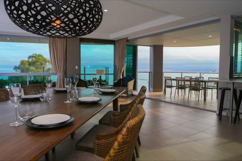 Aqua Aqua Luxury Penthouses - Accommodation 4U 0