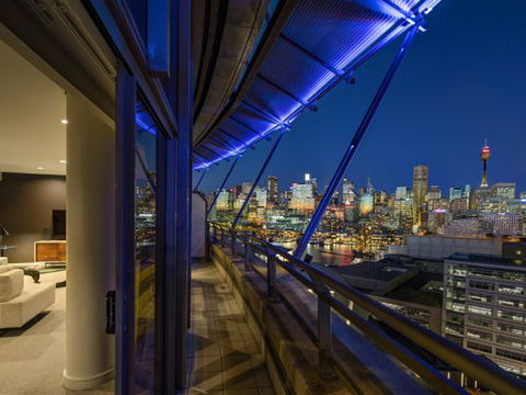 Astral Tower And Residences At The Star - Accommodation 4U 8