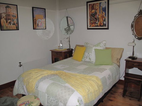 B&B Wodonga - Art Deco Accommodation - Accommodation 4U 3