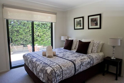 C-Deck Beach House Apartment - Accommodation 4U 1