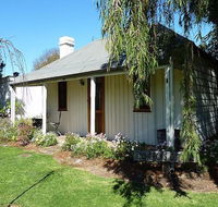 Cameron's Cottage - Accommodation 4U