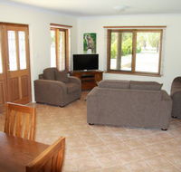 Coranda Lodge B and B - Accommodation 4U