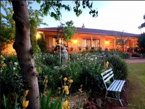 Corcoran Bed And Breakfast - Accommodation 4U 0