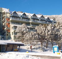 Falls Creek Country Club - Accommodation 4U