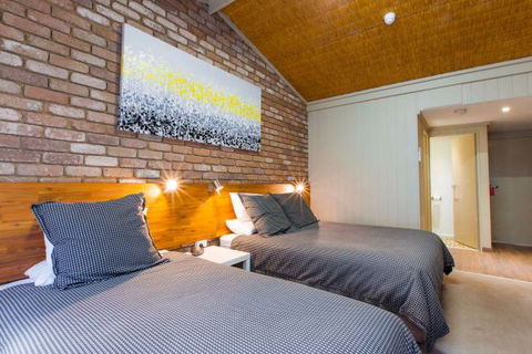 Farnham Court Motel - Accommodation 4U 3