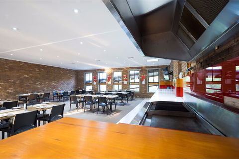 Farnham Court Motel - Accommodation 4U 7